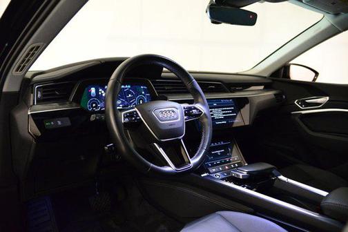 2022 Audi e-tron Sportback Premium S line quattro