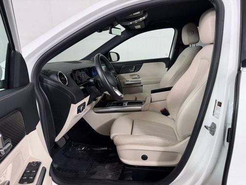 White 2025 Mercedes-Benz GLA 250 Base 4MATIC