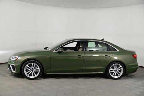 2023 Audi A4 Premium Plus 45 TFSI S line quattro S tronic
