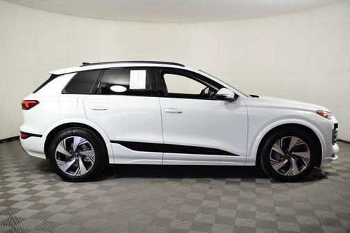 2025 Audi Q6 e-tron Prestige quattro