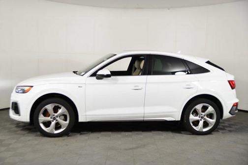 2024 Audi Q5 45 S line Prestige