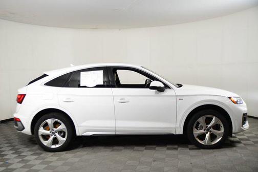 2024 Audi Q5 45 S line Prestige