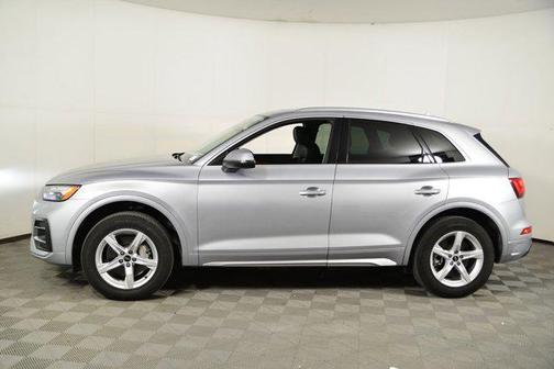 2022 Audi Q5 Premium 40 TFSI quattro S tronic