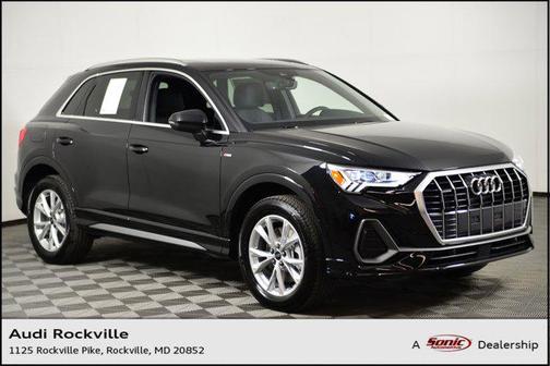 2025 Audi Q3 Premium 45 TFSI S line quattro Tiptronic