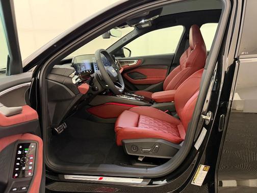 Mythos Black Metallic 2026 Audi S5 PLUS