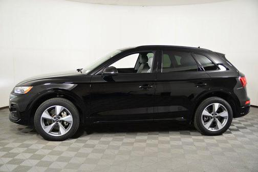 2025 Audi Q5 Premium 40 TFSI quattro S tronic