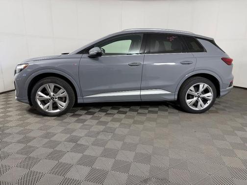 Pebble Gray 2023 Audi Q4 e-tron 50 Premium Plus
