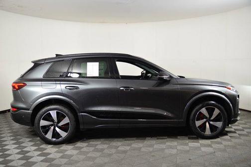 2025 Audi SQ6 e-tron Premium Plus quattro