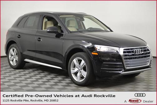 Photo 1 of 34 of 2018 Audi Q5 2.0T Tech Premium