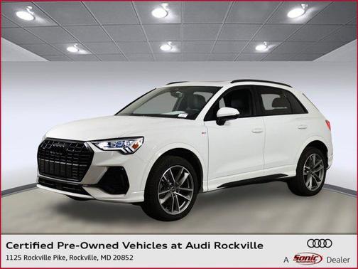 2025 Audi Q3 Premium 45 TFSI S line quattro Tiptronic