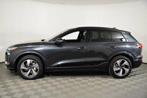 2025 Audi Q6 e-tron Premium Plus quattro
