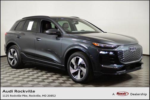 2025 Audi Q6 e-tron Premium Plus quattro
