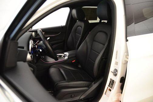 2017 Mercedes-Benz GLC 300 4MATIC