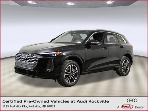 2025 Audi Q5 Premium TFSI quattro S tronic