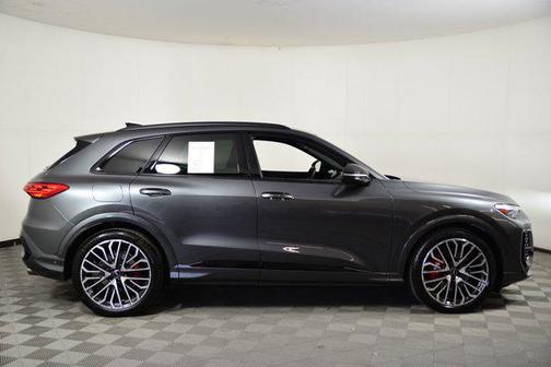 2025 Audi SQ5 3.0T Premium Plus