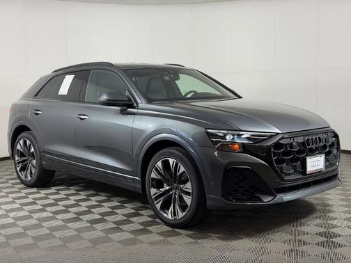 Daytona Gray Pearl 2026 Audi Q8 Premium Plus