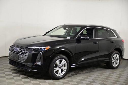 2025 Audi Q5 Premium