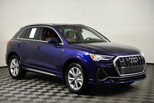 2025 Audi Q3 Premium 45 TFSI S line quattro Tiptronic