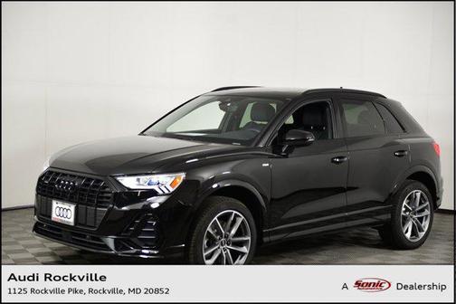 2025 Audi Q3 Premium 45 TFSI S line quattro Tiptronic