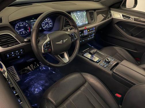 Himalayan Gray 2018 Genesis G80 3.3T Sport