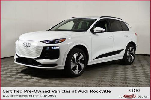 2025 Audi Q6 e-tron Premium Plus quattro