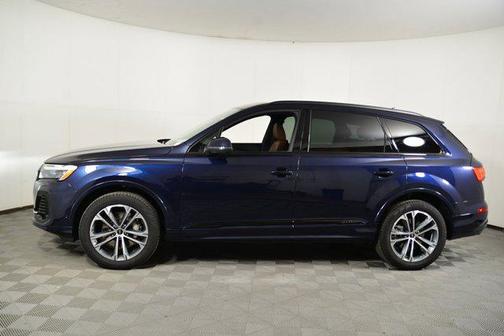 2025 Audi Q7 Premium 45 TFSI quattro Tiptronic