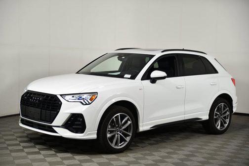 2025 Audi Q3 Premium 45 TFSI S line quattro Tiptronic