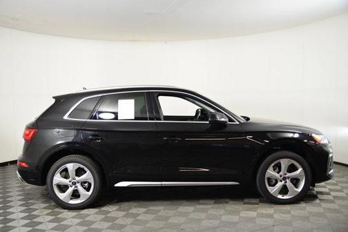 2025 Audi Q5 45 S line Premium Plus