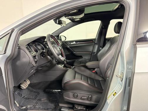 2017 Volkswagen Golf GTI Autobahn 4-Door