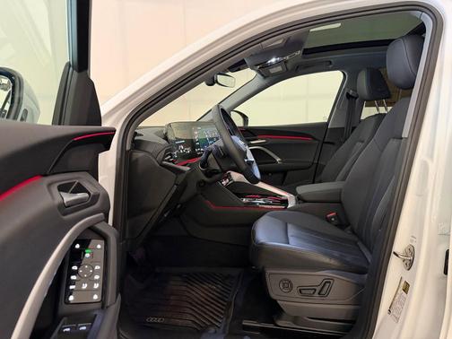 Arkona White 2025 Audi Q5 2.0T quattro Premium