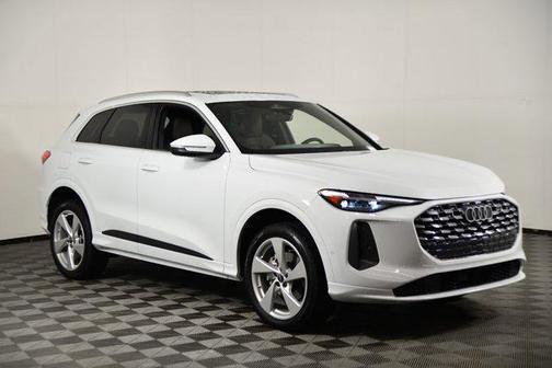 2025 Audi Q5 Premium Plus