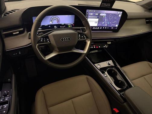 Glacier White Metallic 2026 Audi Q3 S line