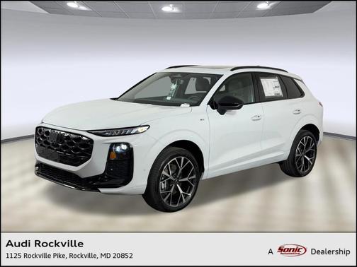 Glacier White Metallic 2026 Audi Q3 S line