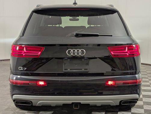 2019 Audi Q7 45 Premium Plus