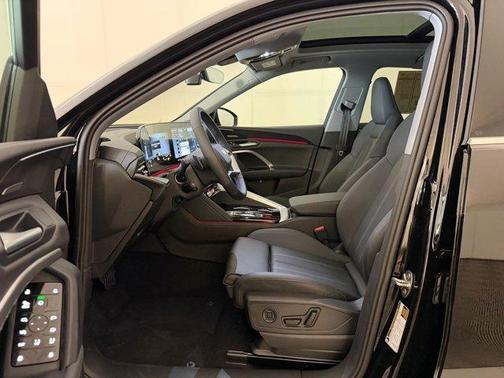 Mythos Black Metallic 2026 Audi Q5 PLUS