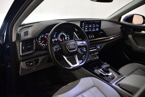2022 Audi Q5 45 S line Premium