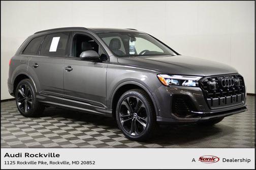 2025 Audi Q7 55 Premium Plus