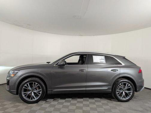 2025 Audi Q8 55 Premium