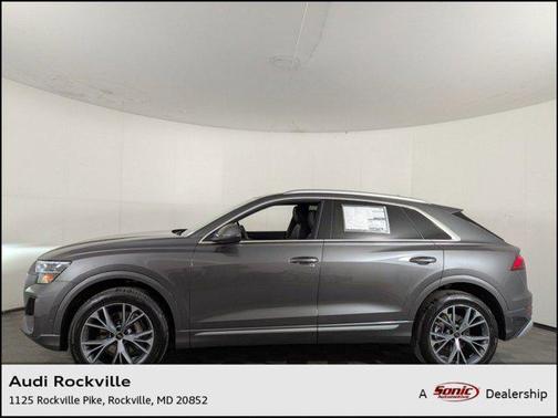 2025 Audi Q8 55 Premium