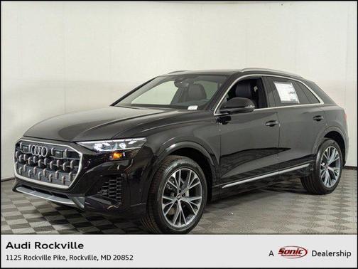 2025 Audi Q8 55 Premium