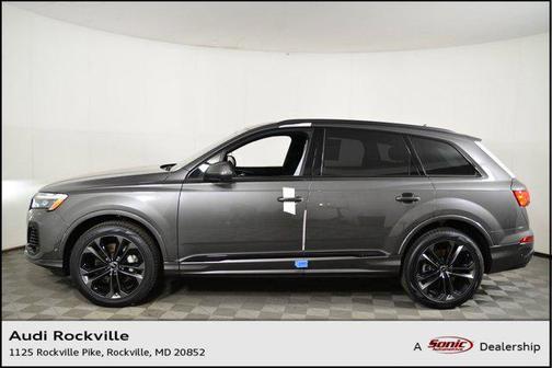 2025 Audi Q7 55 Premium Plus