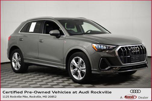2022 Audi Q3 45 S line Premium
