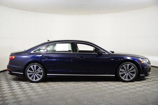 2022 Audi A8 L 55 TFSI quattro Tiptronic