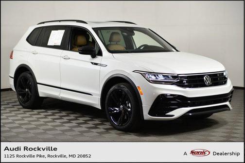 2024 Volkswagen Tiguan 2.0T SE R-Line Black 4MOTION