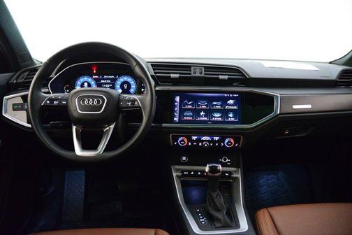 2023 Audi Q3 Premium 45 TFSI S line quattro Tiptronic