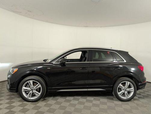 2021 Audi Q3 45 S line Premium