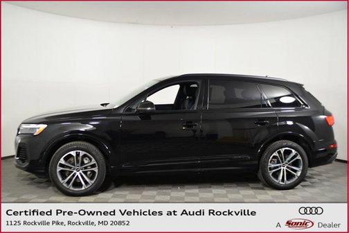 2025 Audi Q7 45 Premium Plus