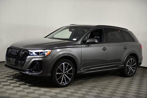 2025 Audi Q7 45 Premium Plus