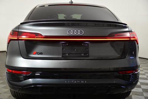 2024 Audi Q8 e-tron Premium Plus
