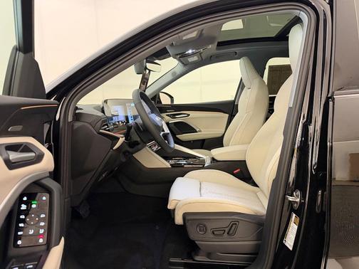 Mythos Black Metallic 2026 Audi Q5 Sportback PRESTIGE